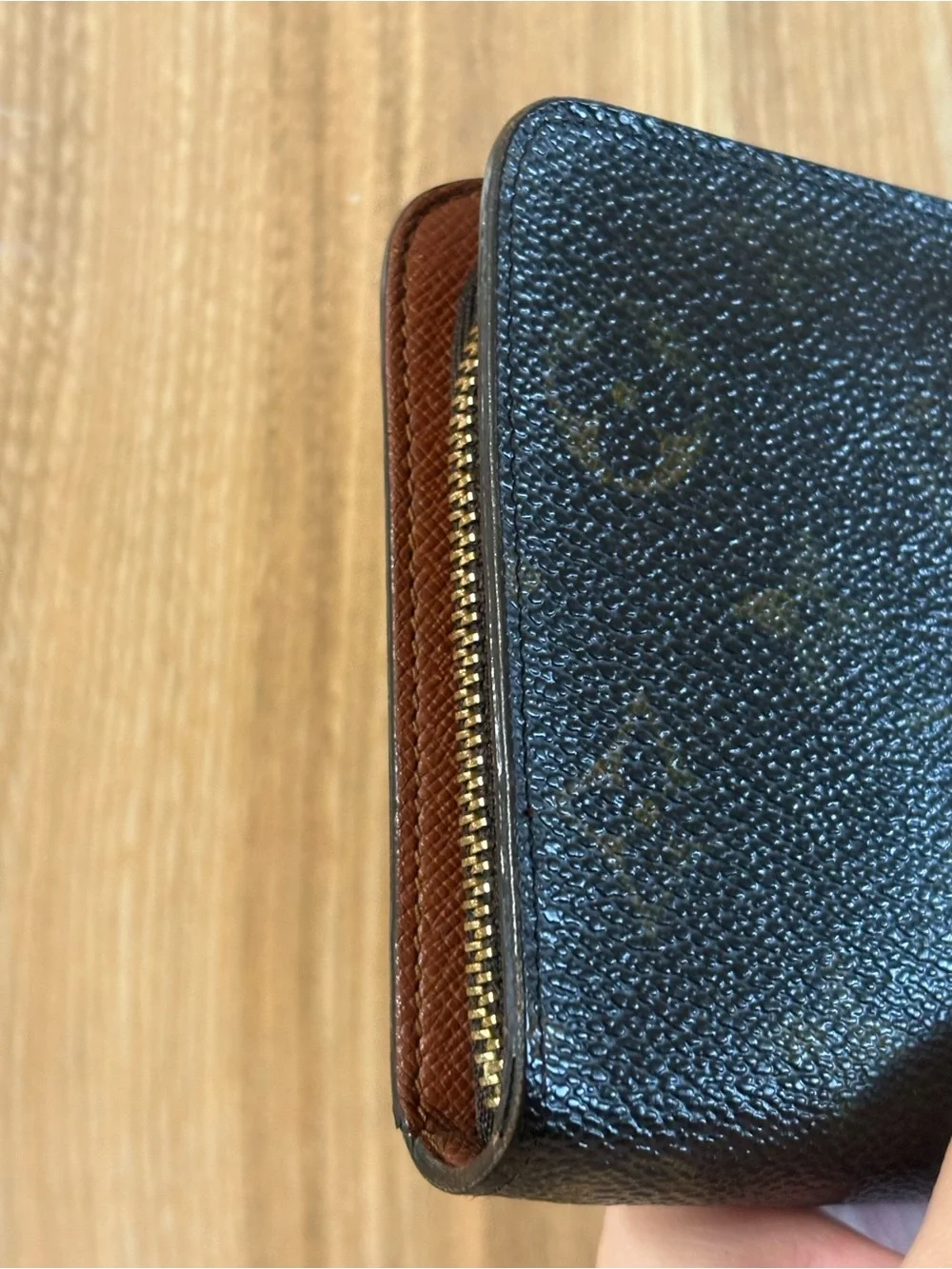 Auth LOUIS VUITTON monogram zipper wallet